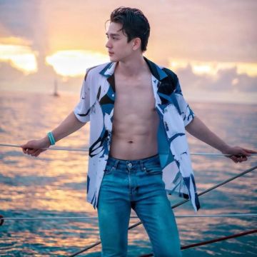 ตงตง-หล่อ