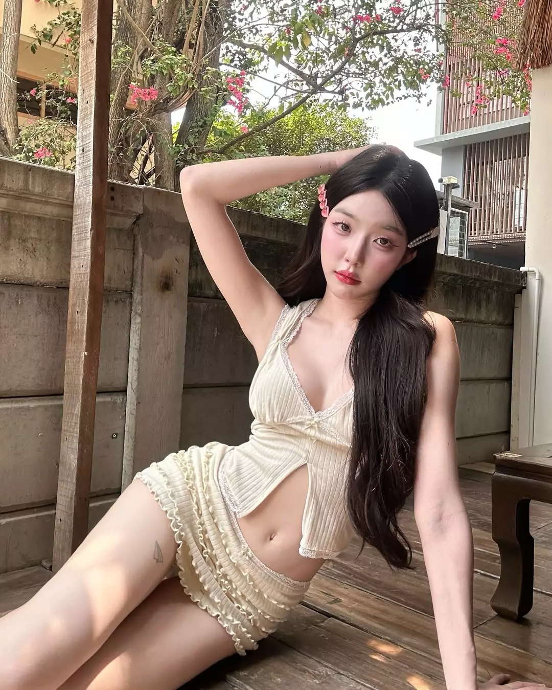 นีนี่ ชญาพัชร์ sexy นีนี่ ชญาพัชร์