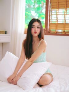 เมษา BNK48