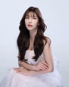 อรอุ๋ง BNK48